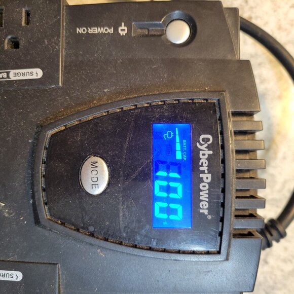 CyberPower CP825LCD Intelligent UPS 825VA Desktop Battery Backup Power Supply - Picture 7 of 11